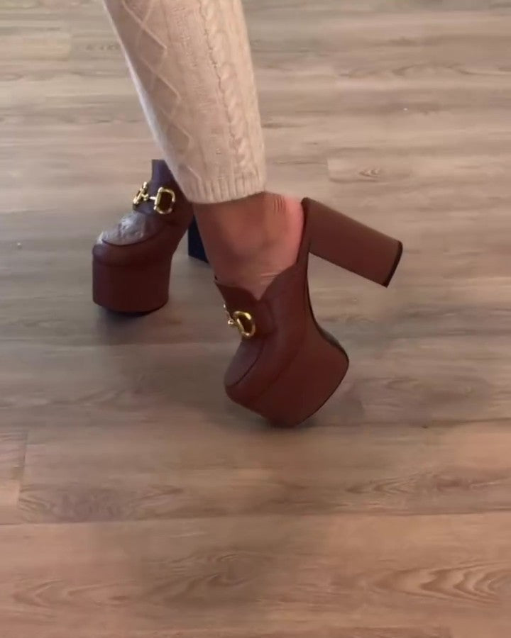Horsebit platform mules soft leather printing