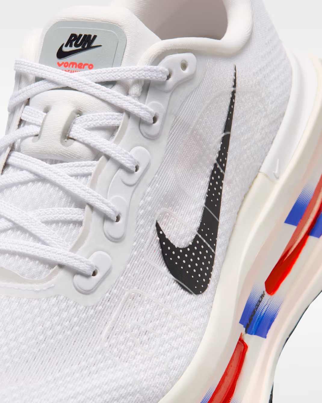 Men's Road Running Shoe