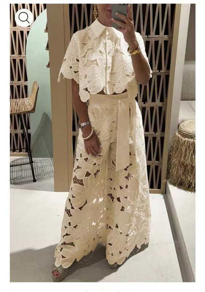 Demure Lace 2pc Set