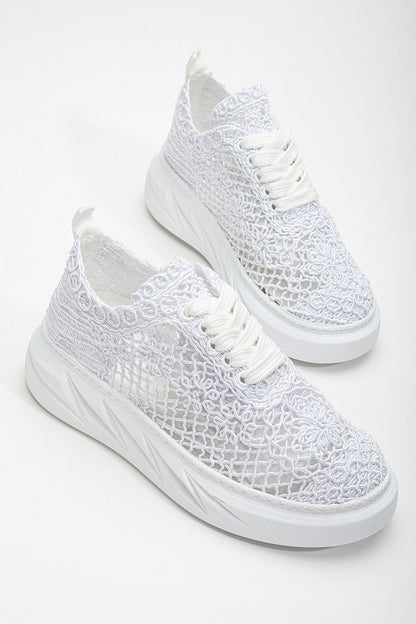 Women's woven Pattern Hollow Shoes