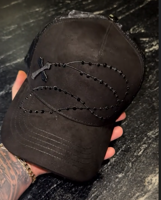Shiny Long Chain cap