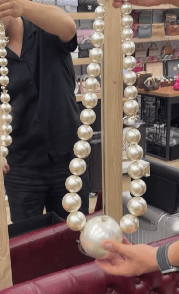 Pearl bag