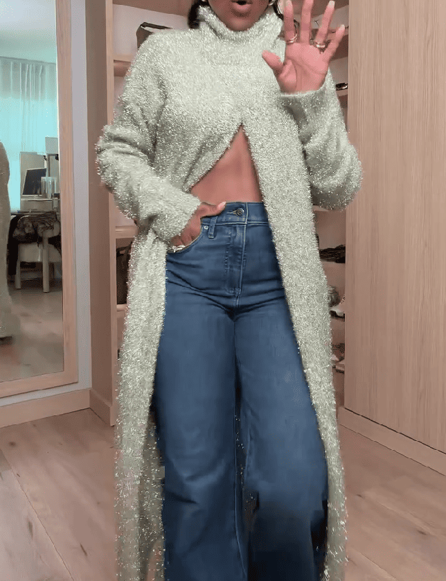 Metallic long-sleeved sweater