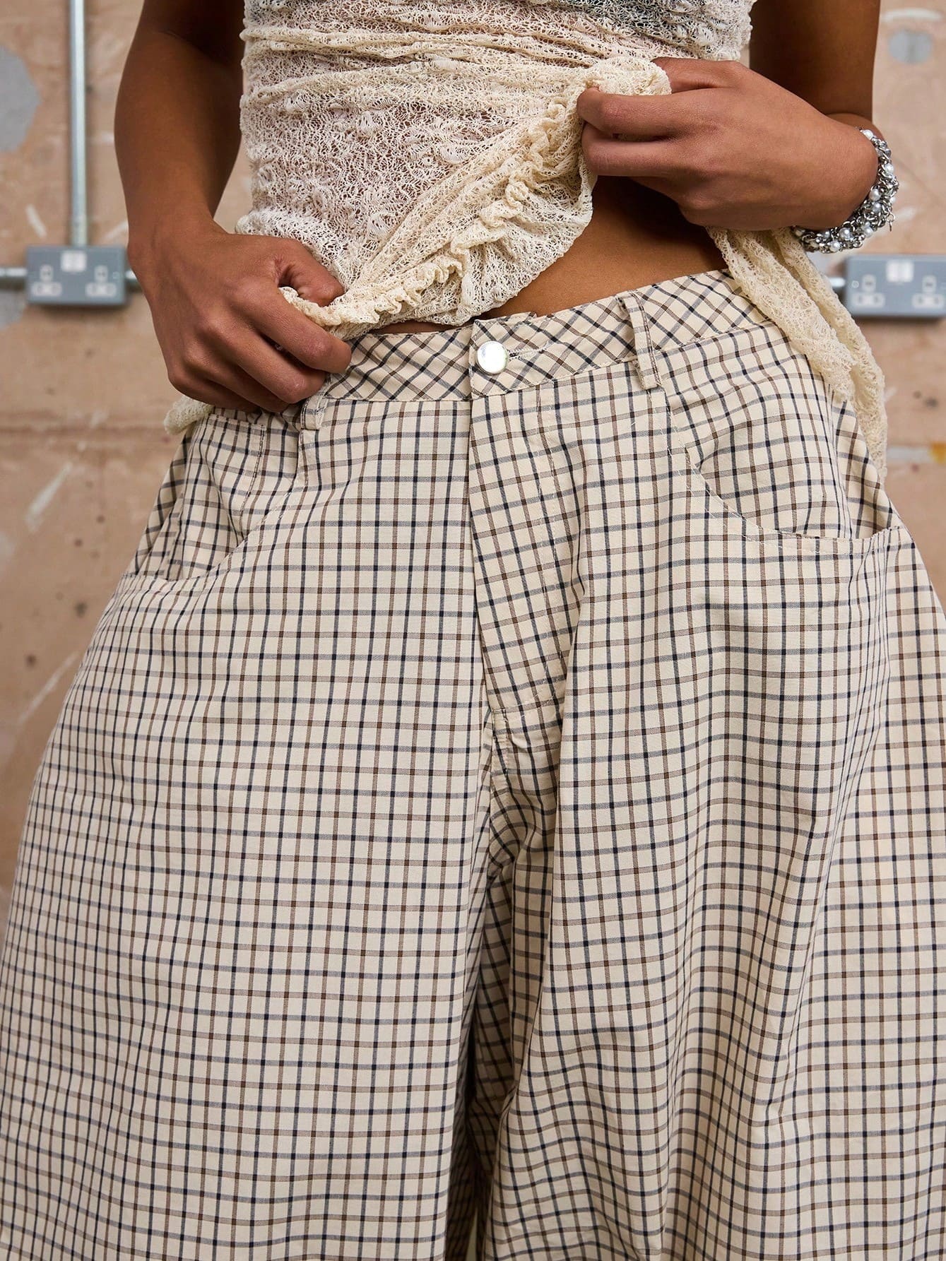 Checkered Loose-fitting Trousers