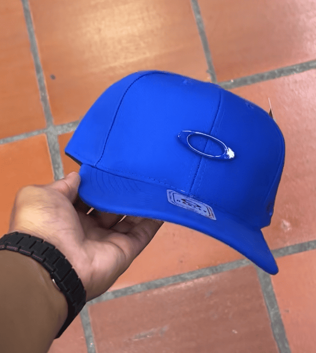 Premium Metallic O Emblem Sport Cap
