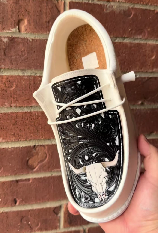 Hand-Tooled Leather Longhorn Skull Western Slip-On Shoes