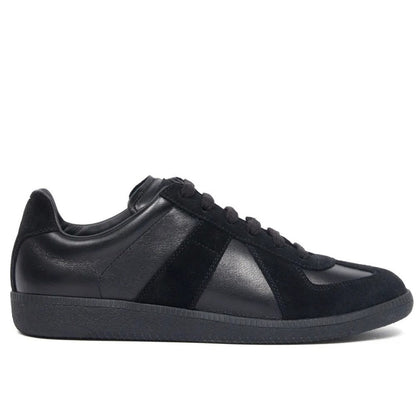 Low-top leather sneakers