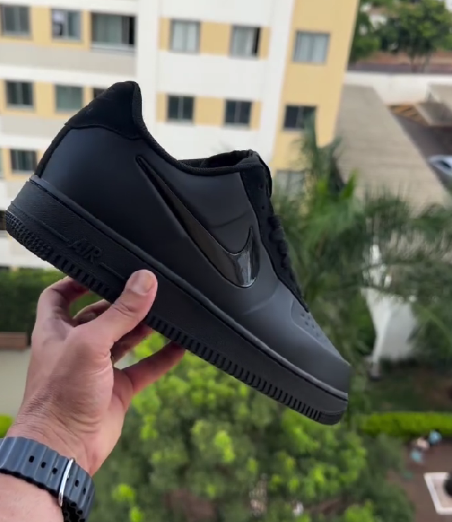 Matte & Gloss Leather Air Force Style Low-Top Casual Sneakers