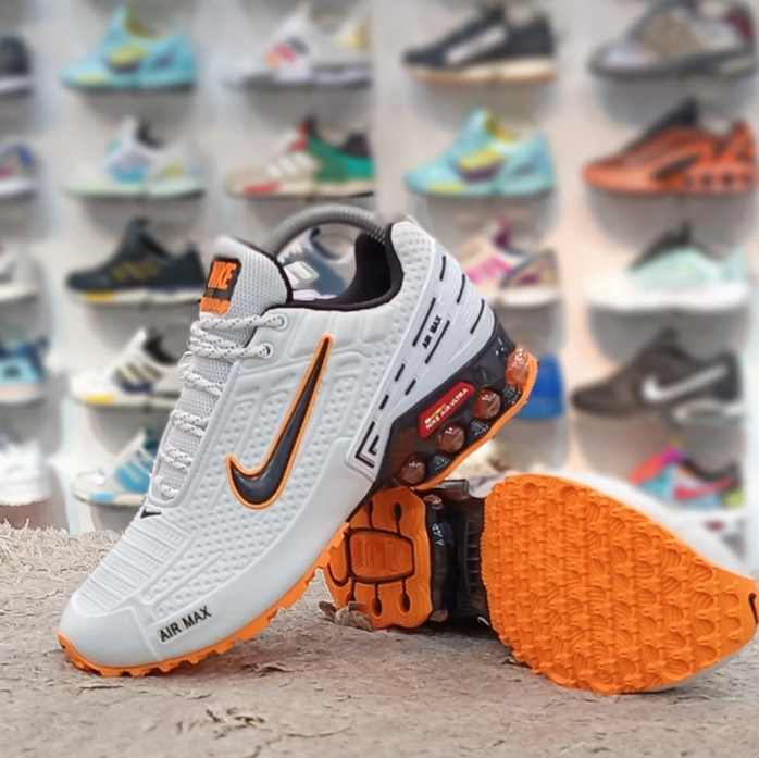 Air Max Tuned Running Sneakers
