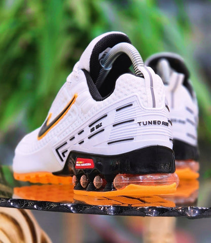 Air Max Tuned Running Sneakers