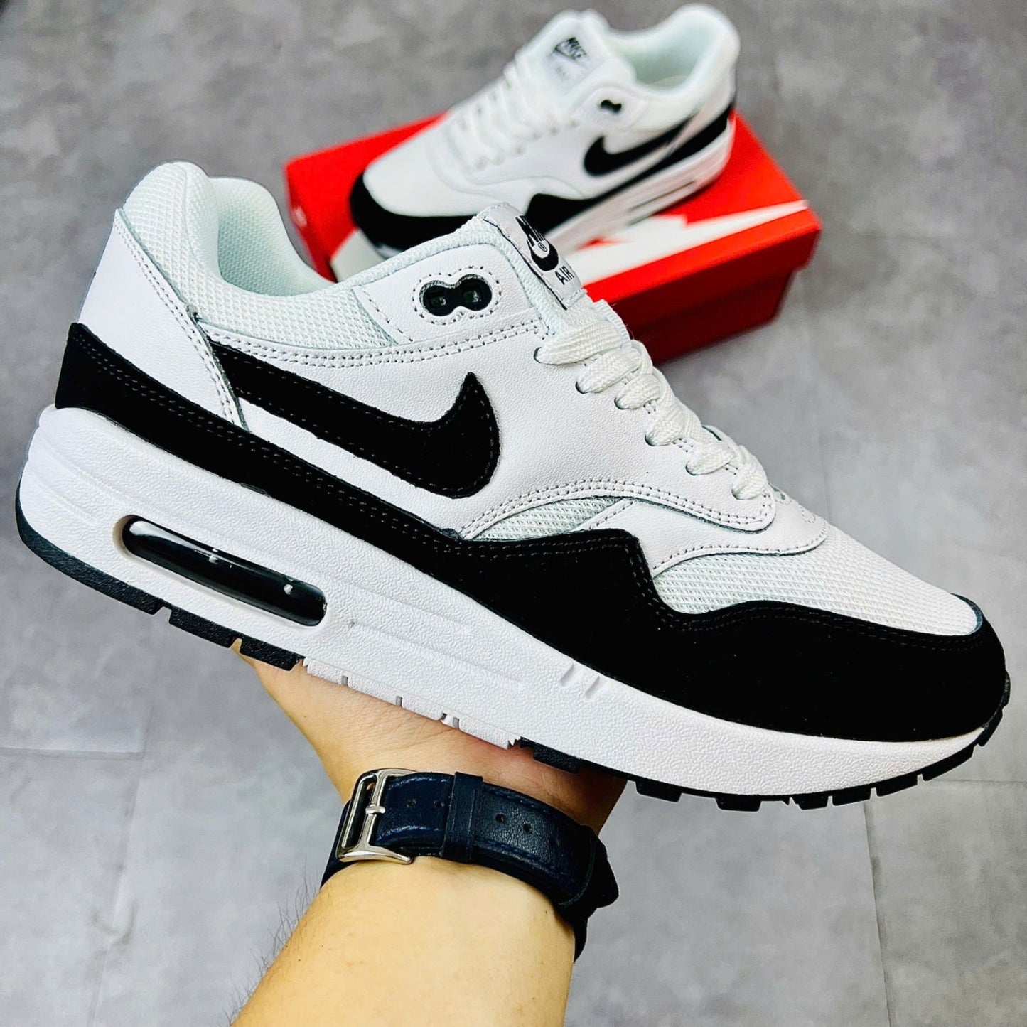 Air Max 1 sneakers
