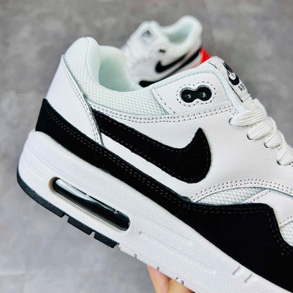 Air Max 1 sneakers