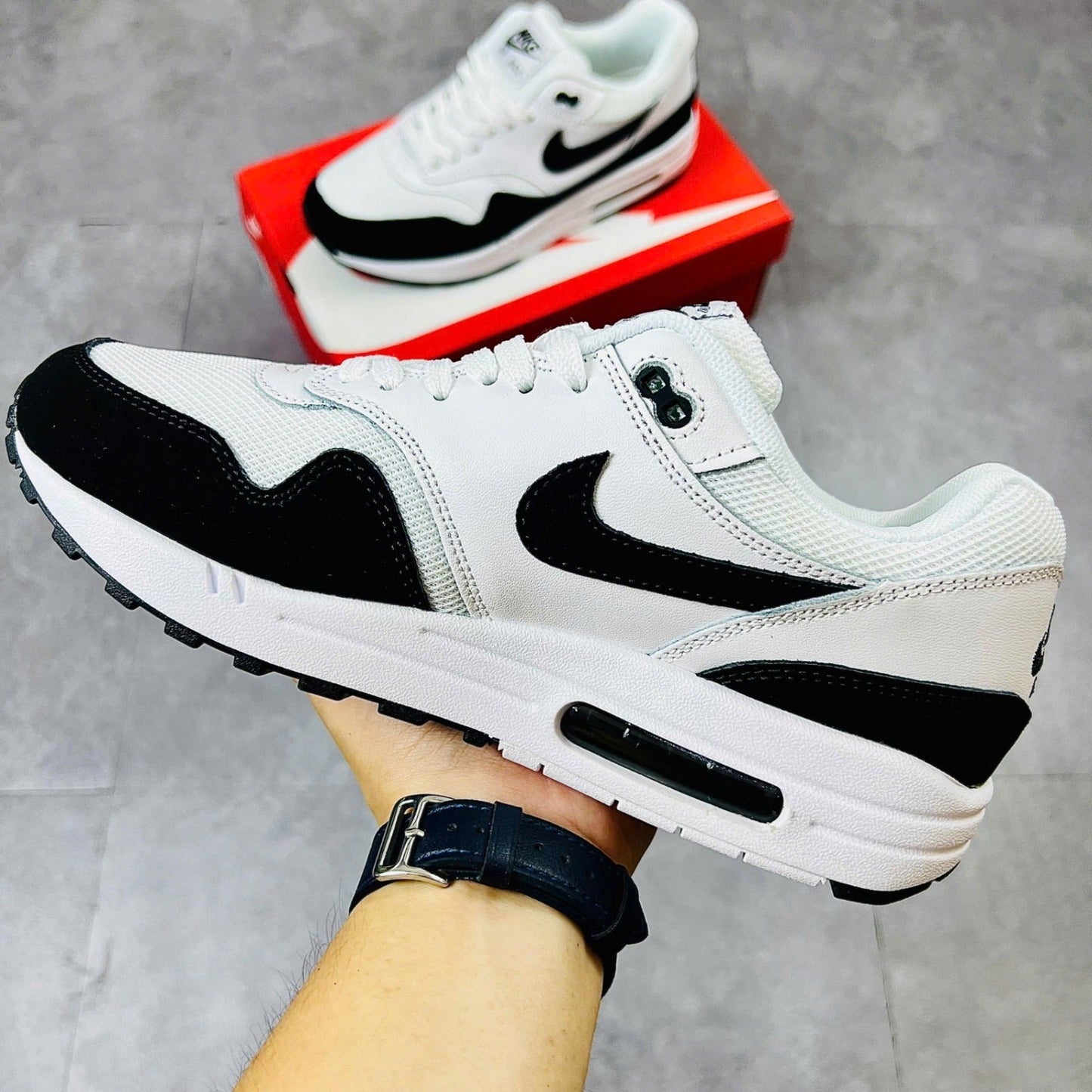 Air Max 1 sneakers