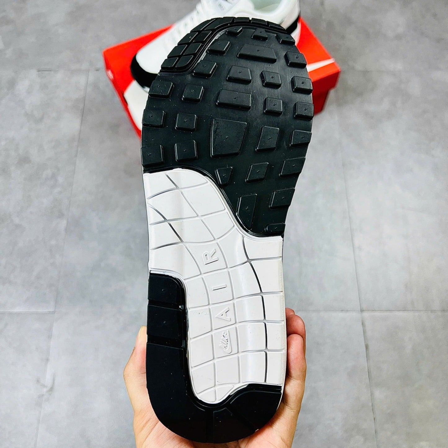 Air Max 1 sneakers