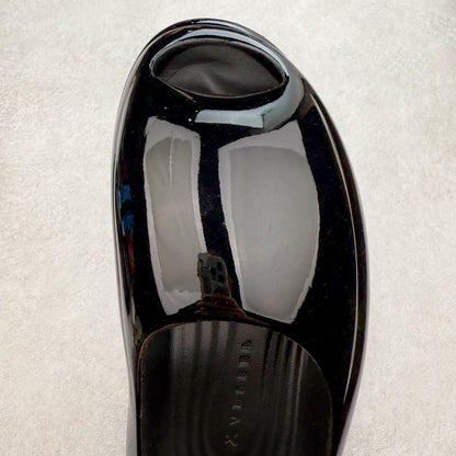 Glossy Molded Rubber Futuristic Bubble Slides