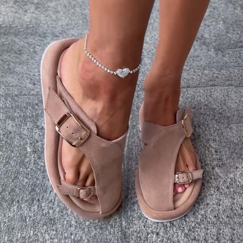Hollow-out Slippers